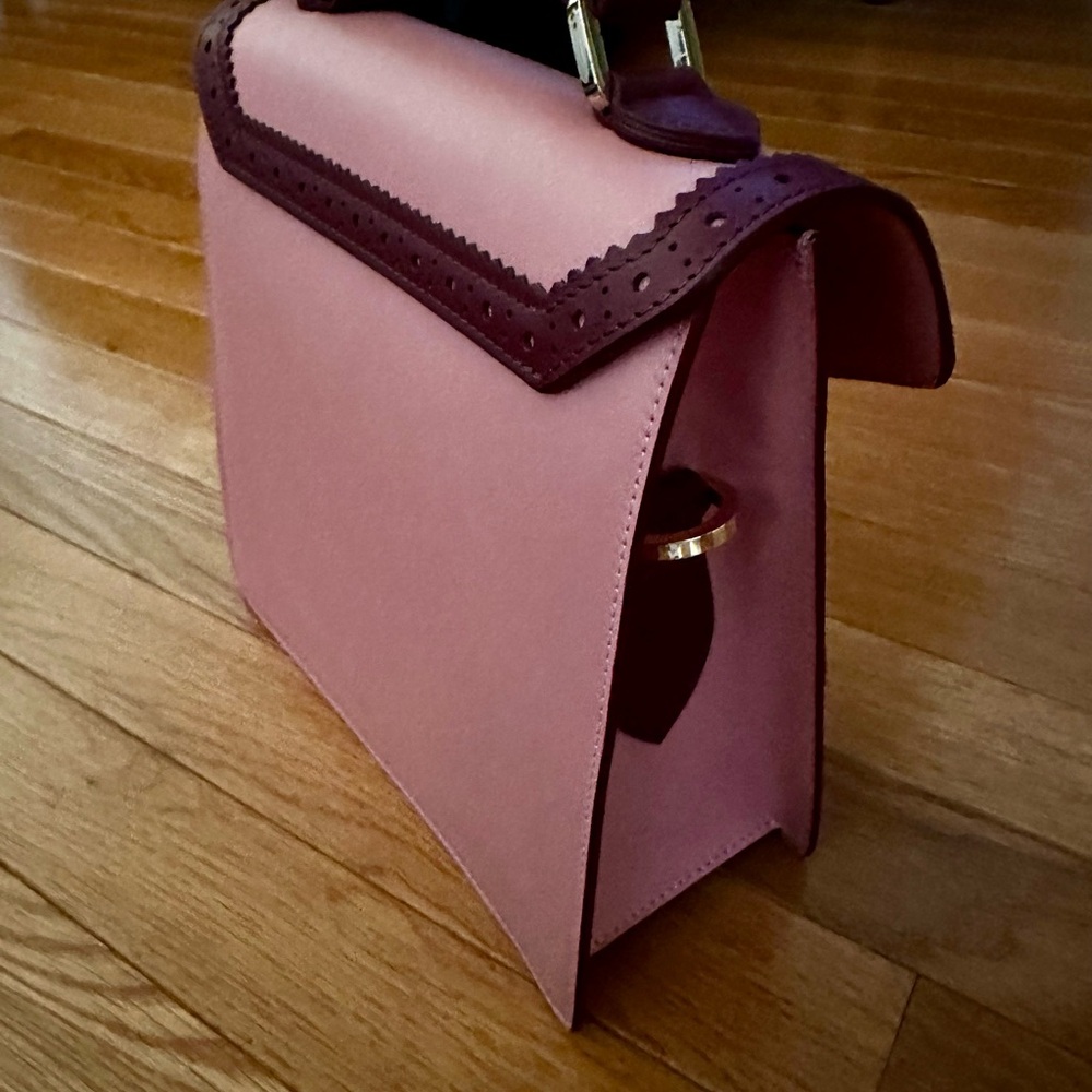 The Office of Angela Scott leather purse brand new never used - Picture 3 of 5